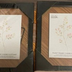Studio Decor 2 Pack 8x10 Float Frames  NEW